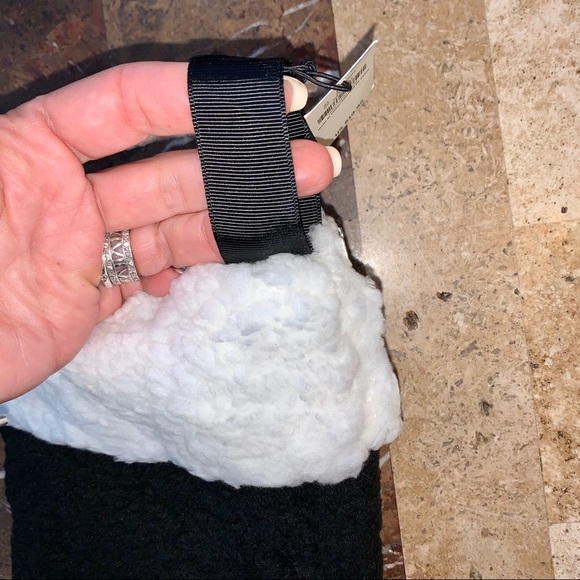 Women’s Victoria’s Secret PINK Fleece Stocking NEW - Picture 11 of 15